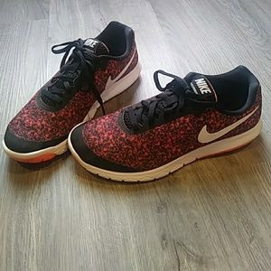 Nike Flex Experience RN6 running shoe, size 6.5